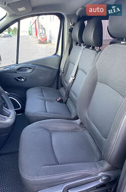 Минивэн Opel Vivaro 2014 в 