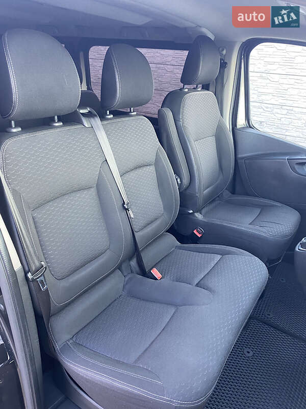 Минивэн Opel Vivaro 2014 в Луцке фото 24 Минивэн Opel Vivaro 2014 в Луцке