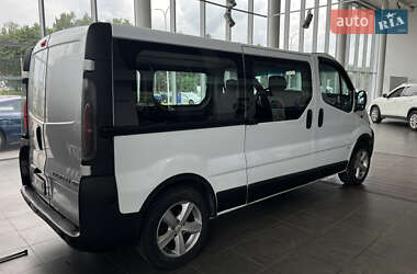 Минивэн Opel Vivaro 2003 в 