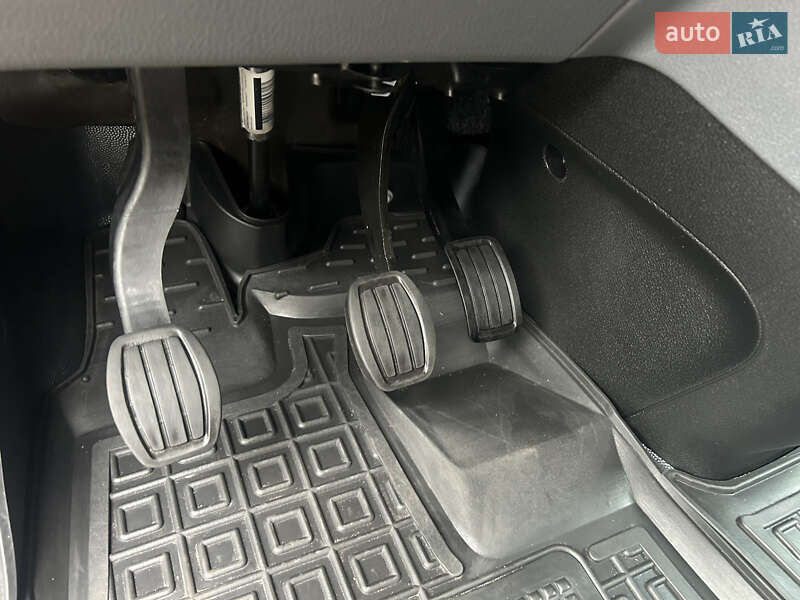 Грузовой фургон Opel Vivaro 2020 в Нежине