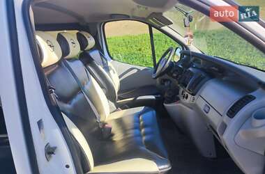 Минивэн Opel Vivaro 2007 в 