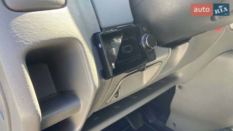 Мінівен Opel Vivaro 2011 в Києві
