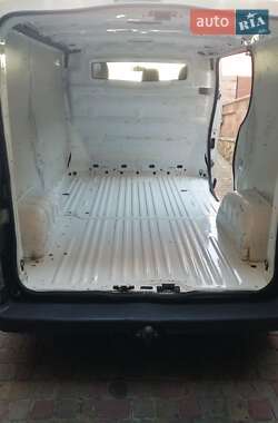Грузовой фургон Opel Vivaro 2011 в 