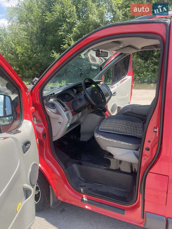 Мінівен Opel Vivaro 2009 в Харкові