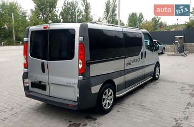 Минивэн Opel Vivaro 2009 в 