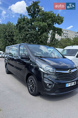 Вантажопасажирський фургон Opel Vivaro 2018 в Києві