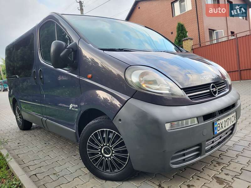 Мінівен Opel Vivaro 2005 в Хмельницькому