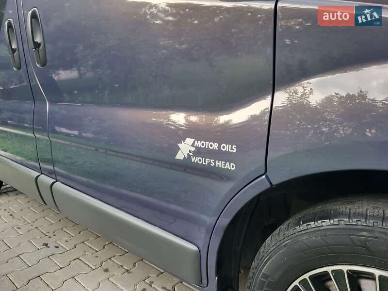 Мінівен Opel Vivaro 2005 в Хмельницькому