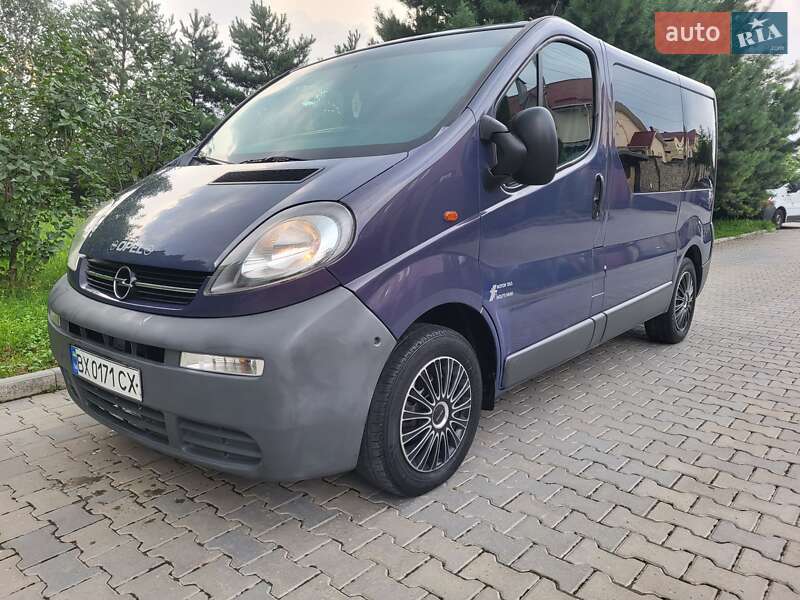 Мінівен Opel Vivaro 2005 в Хмельницькому