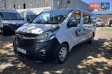 Минивэн Opel Vivaro 2016 в Одессе