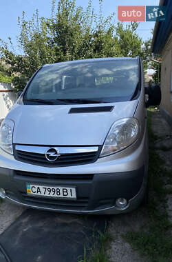 Минивэн Opel Vivaro 2011 в Черкассах