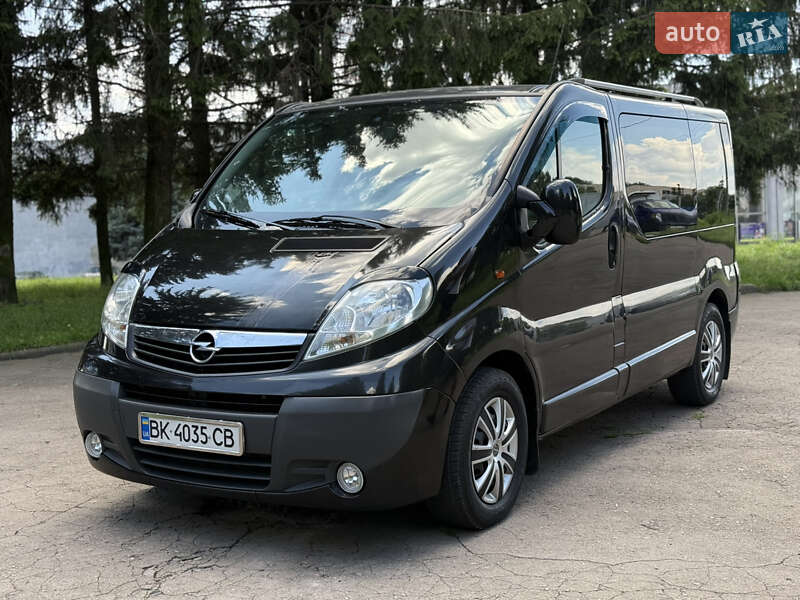 Opel Vivaro 2008