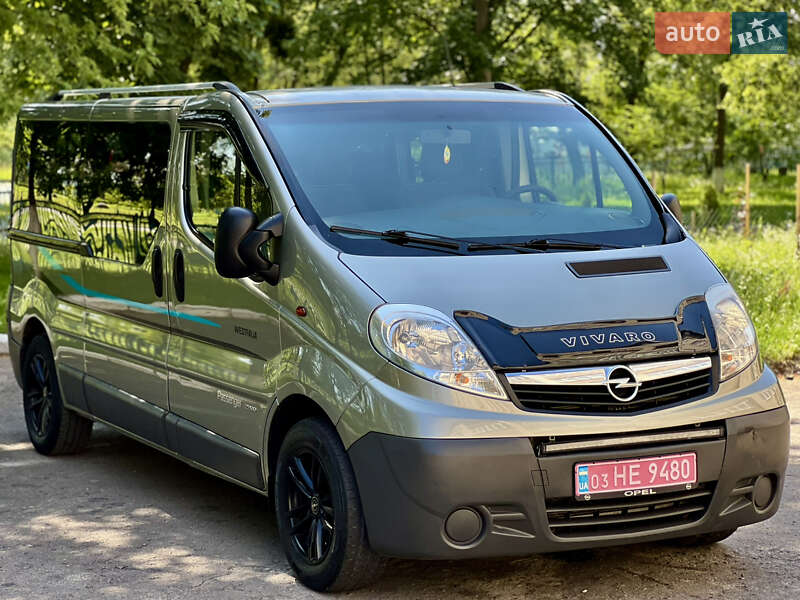 Opel Vivaro 2013