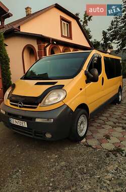Минивэн Opel Vivaro 2004 в Маршинцы