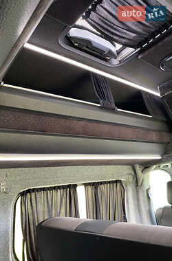 Минивэн Opel Vivaro 2007 в 