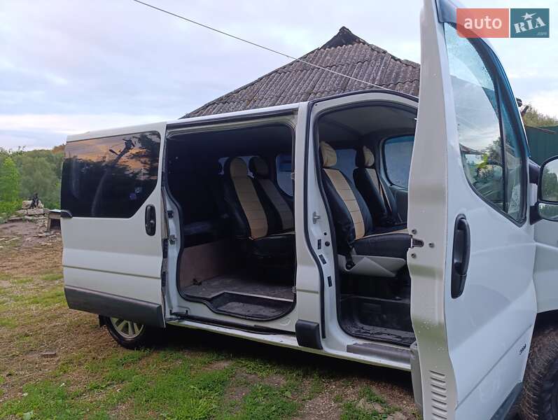 Минивэн Opel Vivaro 2002 в Сатанове фото 9 Минивэн Opel Vivaro 2002 в Сатанове
