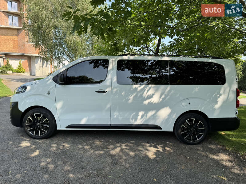 Мінівен Opel Vivaro 2020 в Хмельницькому