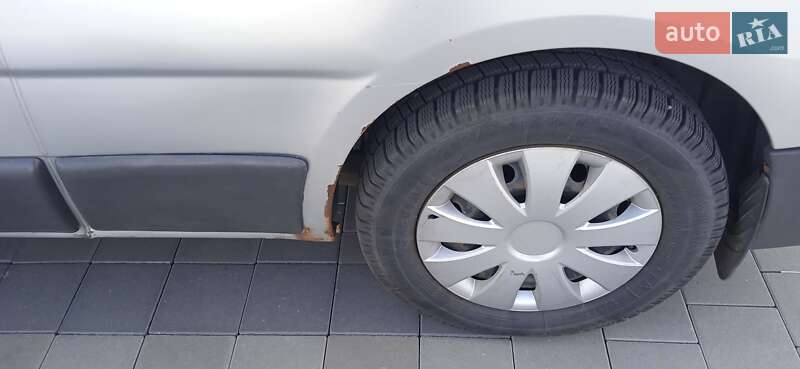 Минивэн Opel Vivaro 2005 в Шептицькому