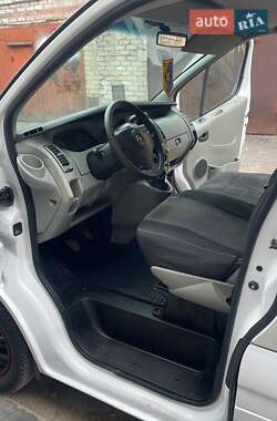 Минивэн Opel Vivaro 2007 в 