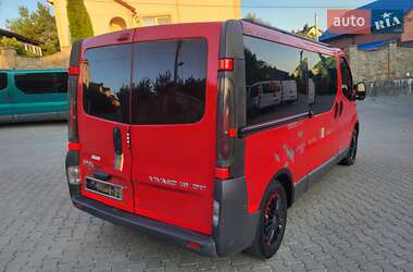Минивэн Opel Vivaro 2003 в 