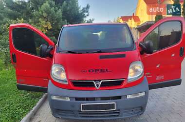 Минивэн Opel Vivaro 2003 в 