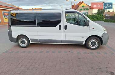 Минивэн Opel Vivaro 2005 в Ратным