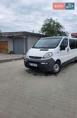 Мінівен Opel Vivaro 2004 в Добромилі