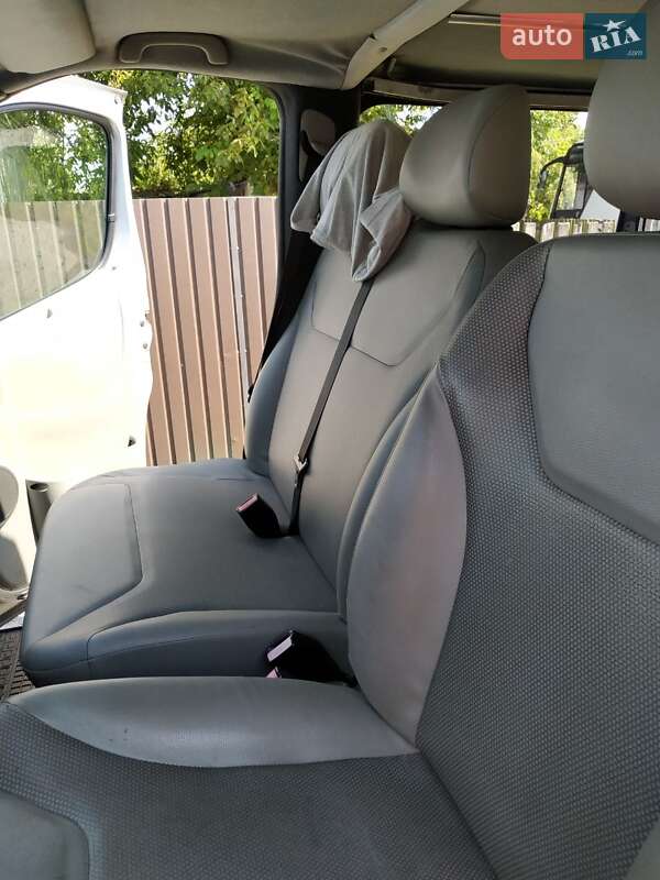 Мінівен Opel Vivaro 2006 в Шепетівці фото 14 Мінівен Opel Vivaro 2006 в Шепетівці