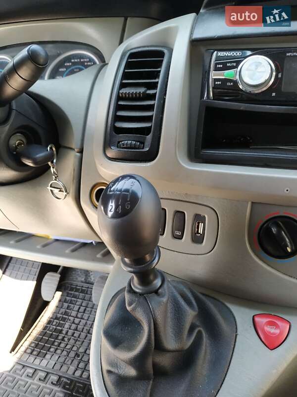 Мінівен Opel Vivaro 2006 в Шепетівці фото 23 Мінівен Opel Vivaro 2006 в Шепетівці