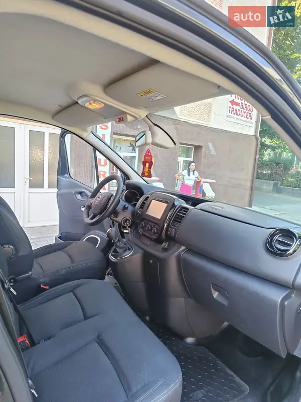 Opel Vivaro 2017 VIN W0LJ7D606HV637633 фото оголошення 12 з 53