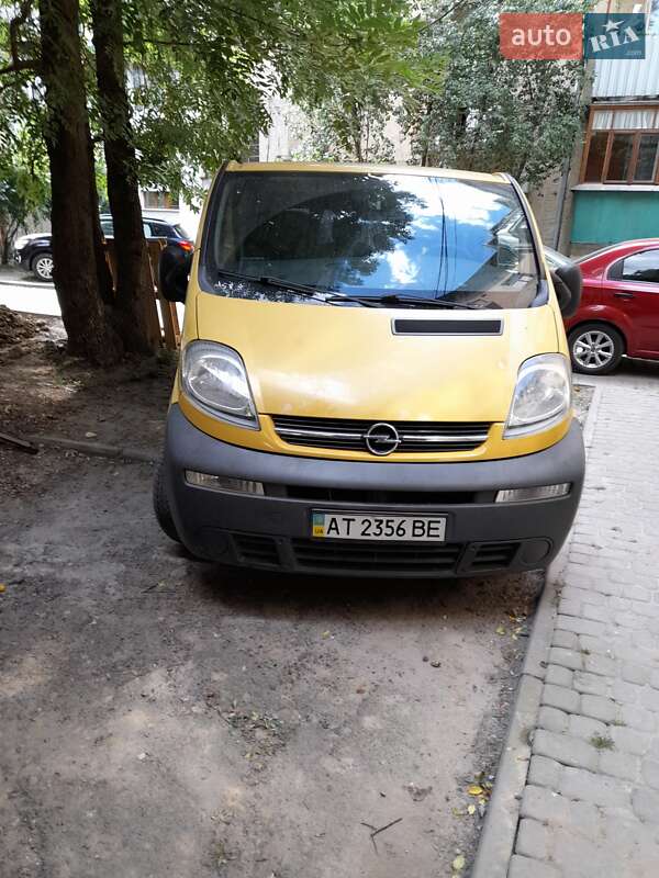 Минивэн Opel Vivaro 2006 в Ивано-Франковске фото Минивэн Opel Vivaro 2006 в Ивано-Франковске