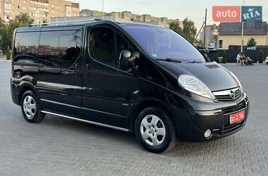 Минивэн Opel Vivaro 2014 в Луцке