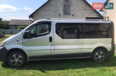 Минивэн Opel Vivaro 2003 в Хотине