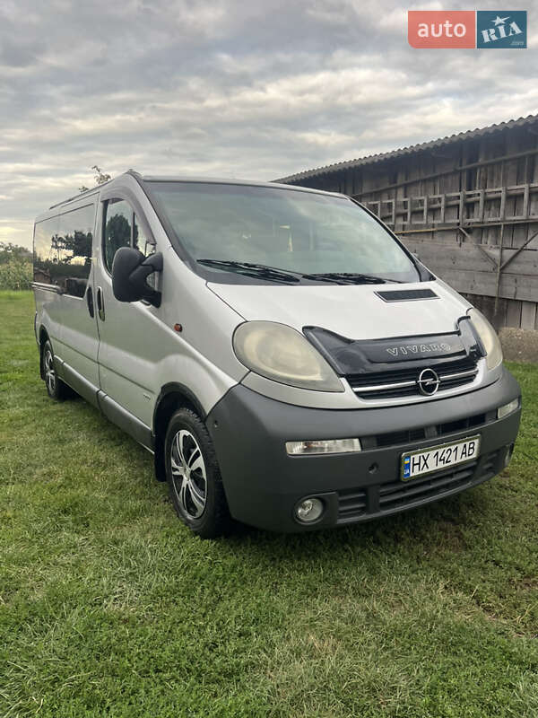 Мінівен Opel Vivaro 2003 в Хотині фото 21 Мінівен Opel Vivaro 2003 в Хотині