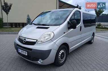 Мінівен Opel Vivaro 2011 в Луцьку