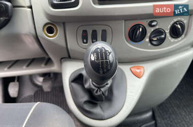 Грузовой фургон Opel Vivaro 2005 в 