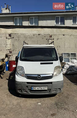 Вантажний фургон Opel Vivaro 2011 в Львові