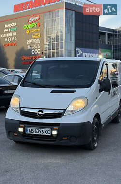 Грузопассажирский фургон Opel Vivaro 2012 в Виннице