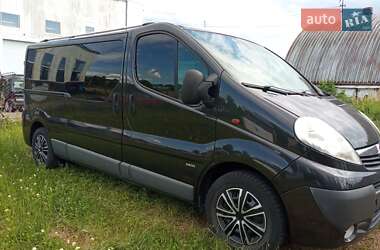Минивэн Opel Vivaro 2013 в Дрогобыче