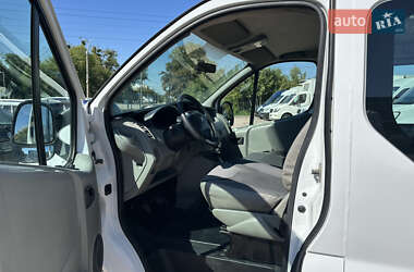 Минивэн Opel Vivaro 2014 в 