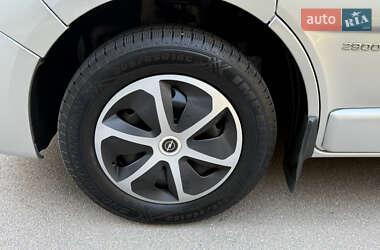 Мінівен Opel Vivaro 2014 в Києві