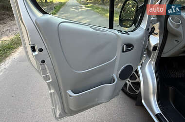 Мінівен Opel Vivaro 2014 в Києві