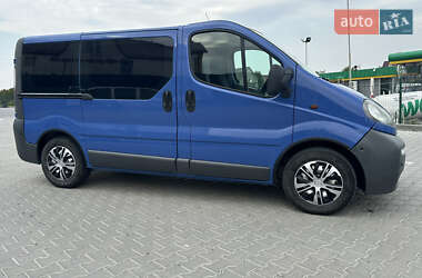 Минивэн Opel Vivaro 2006 в 