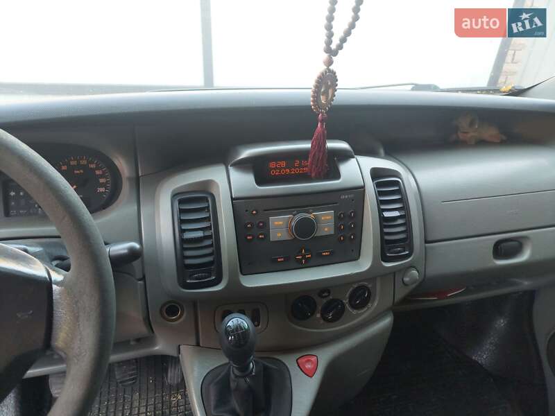 Минивэн Opel Vivaro 2001 в Чернигове фото 11 Минивэн Opel Vivaro 2001 в Чернигове
