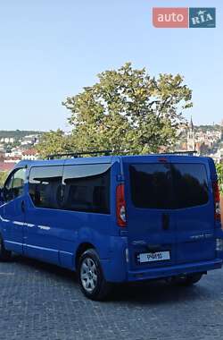 Минивэн Opel Vivaro 2007 в 