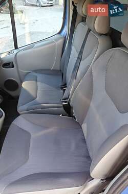 Минивэн Opel Vivaro 2007 в 