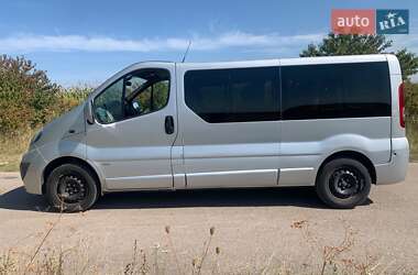 Минивэн Opel Vivaro 2014 в Ровно