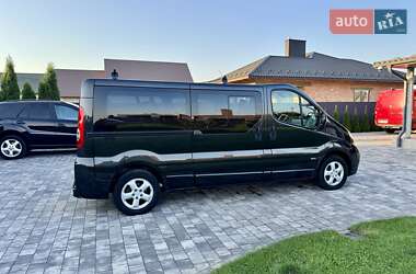Минивэн Opel Vivaro 2012 в 