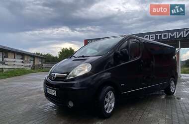 Минивэн Opel Vivaro 2006 в 