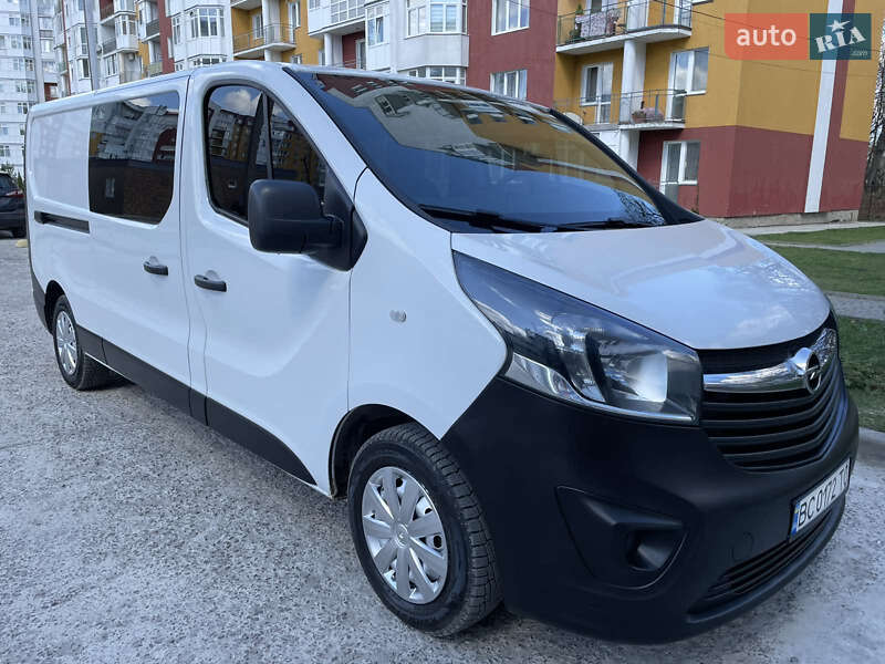 Мінівен Opel Vivaro 2018 в Львові фото Мінівен Opel Vivaro 2018 в Львові